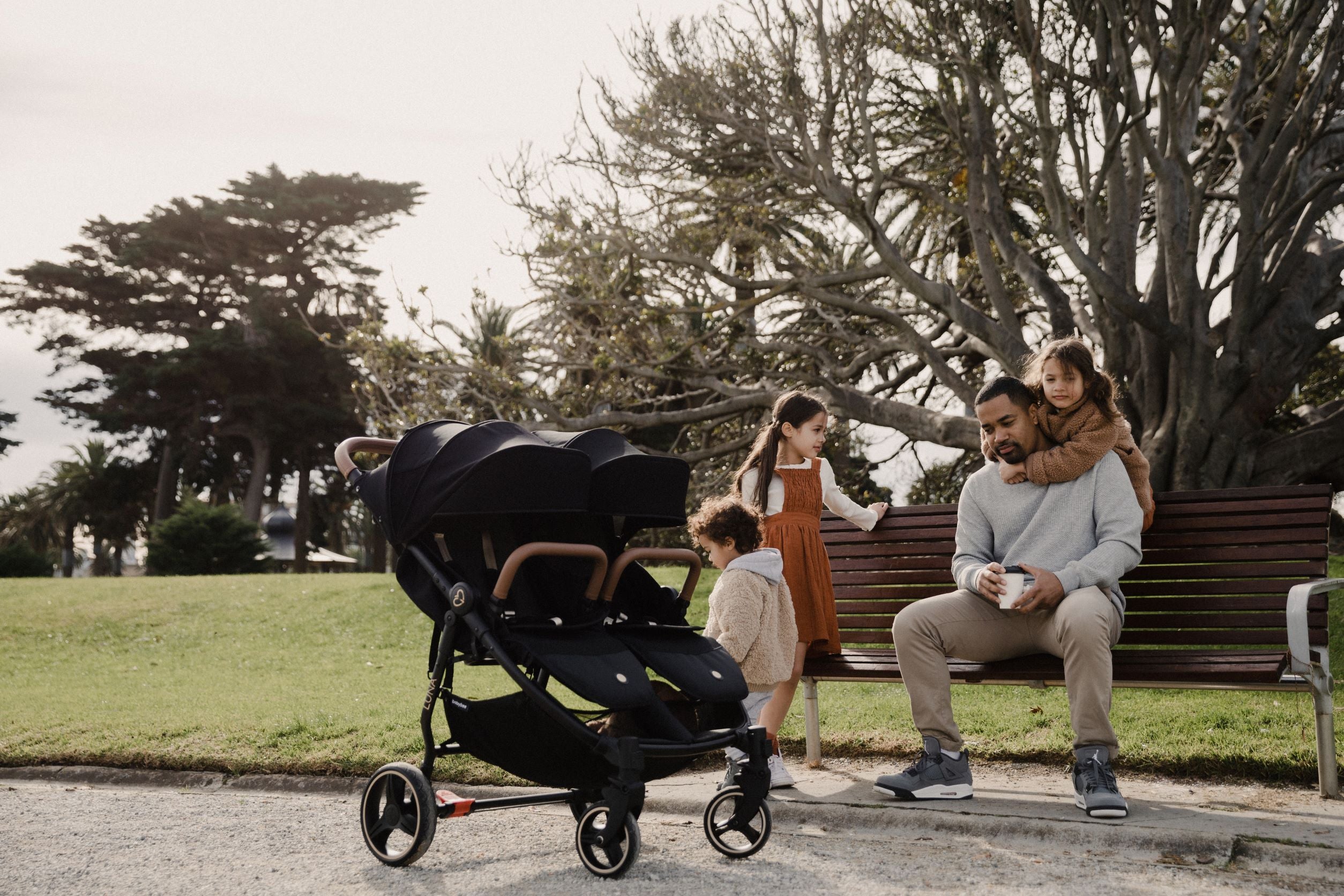 Pram to outlet stroller