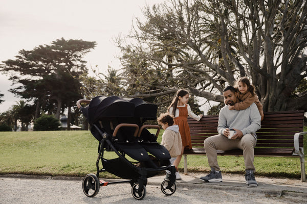 Ask Babybee: What’s the difference between a pram, a stroller and a travel system?