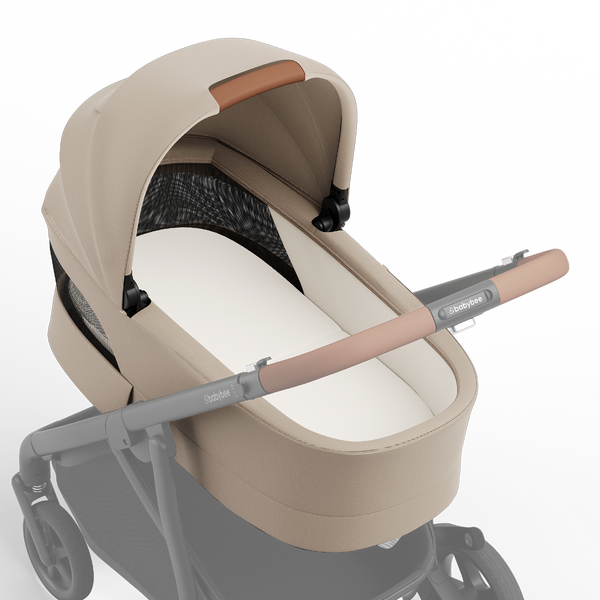 Alto Bassinet | Sandstone - on pram
